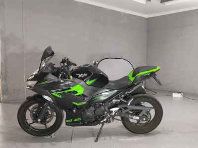Kawasaki Ninja 400 2019