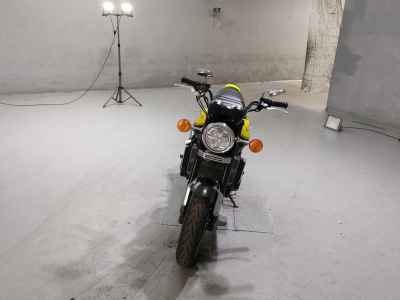 Kawasaki Z900RS 2023
