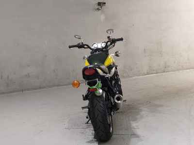 Kawasaki Z900RS 2023