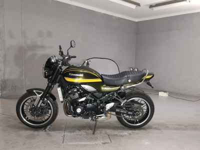 Kawasaki Z900RS 2021