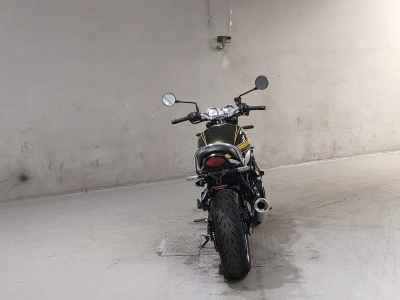 Kawasaki Z900RS 2021