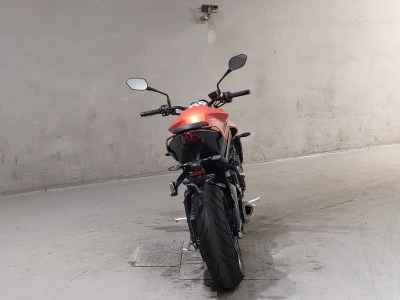 Triumph Street Triple 765 R 2026