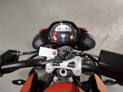 Triumph Street Triple 765 R 2026
