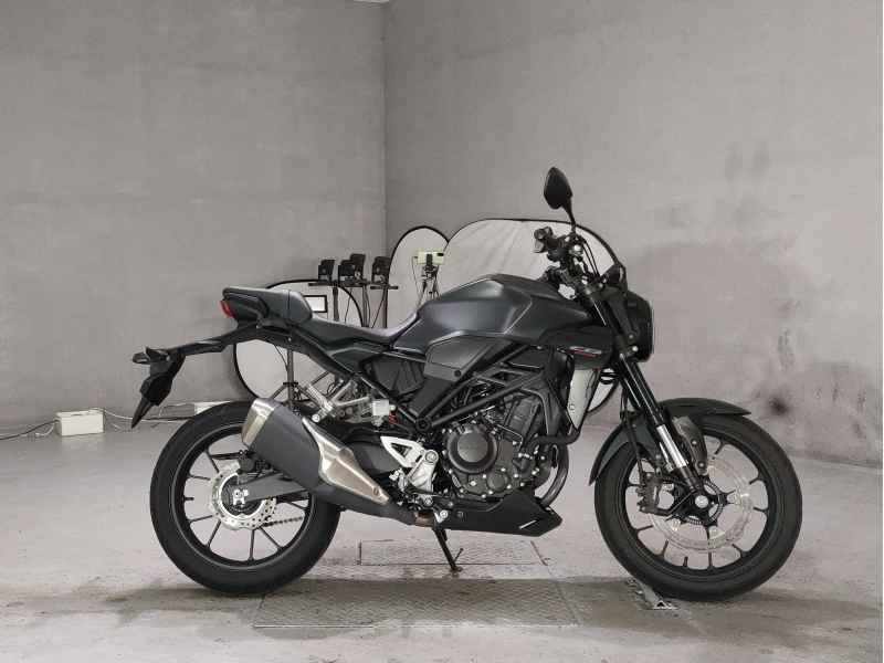 Honda CB250R 2023