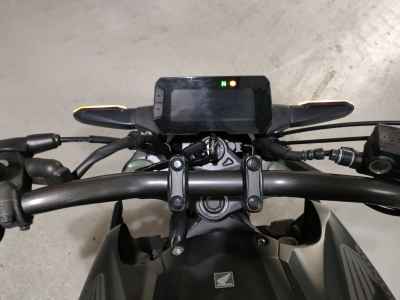 Honda CB250R 2023