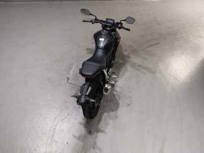 Honda CB250R 2023
