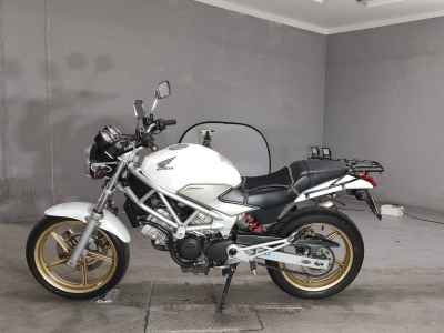 Honda VTR250 2011