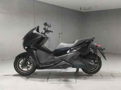 Vespa P80S AUTOMATIC
