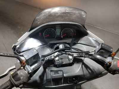Suzuki Skywave 250S