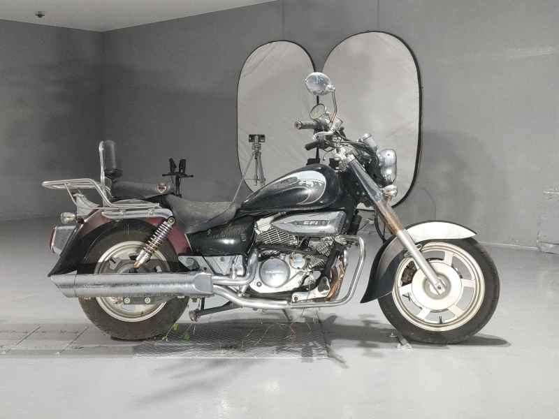 Hyosung GV250