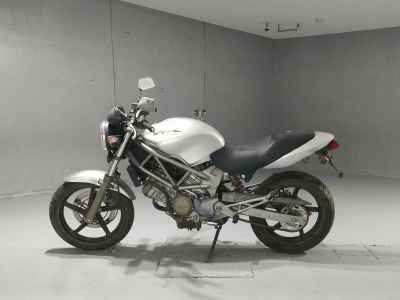 Honda VTR250