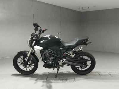 Honda CB250R 2018
