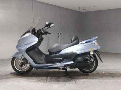 Yamaha Majesty 250