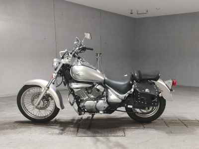 Suzuki Intruder 250LC