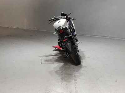 Yamaha YZF-R3 2025