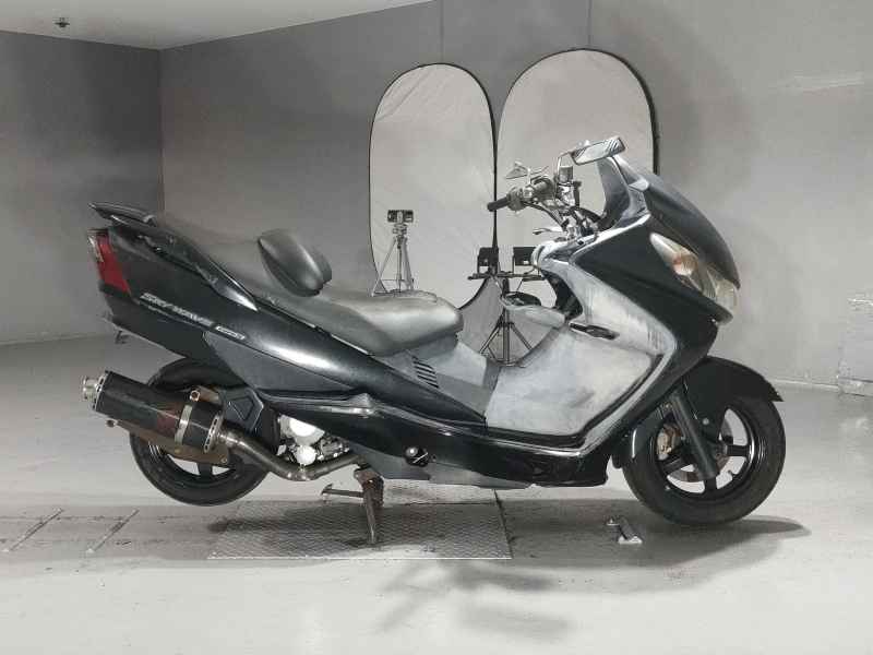 Suzuki Skywave 250S