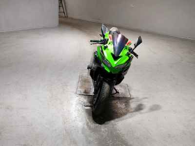 Kawasaki Ninja ZX-25R KRT Edition