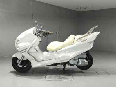 Yamaha Majesty 250