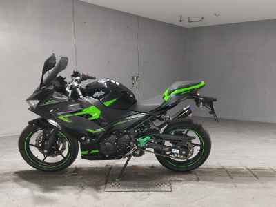 Kawasaki Ninja 400 2018