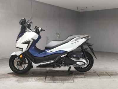 Honda Forza