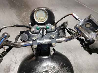 Suzuki ST250E