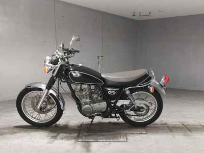 Yamaha SR400 2005
