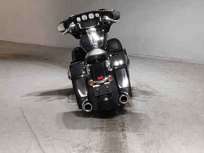 Harley-Davidson Street Glide FLHXS1690 2015