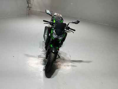 Kawasaki Z400 2022