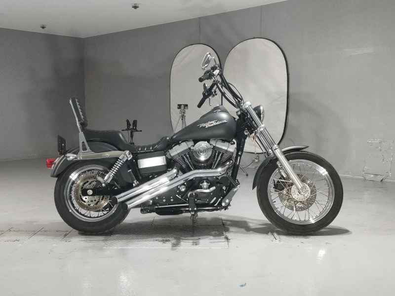 Harley-Davidson Street Bob FXDB1580 2007
