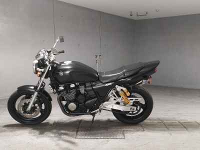 Yamaha XJR400 2007