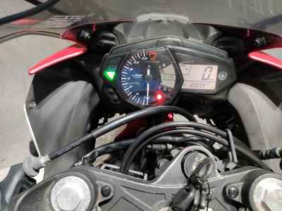Yamaha YZF-R25