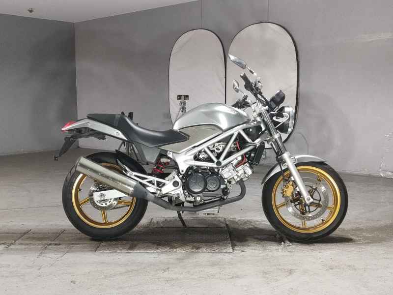 Honda VTR250