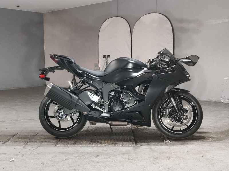 Kawasaki Ninja ZX-6R 2024