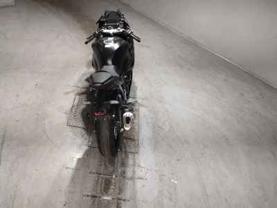 Kawasaki Ninja ZX-6R 2024