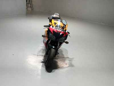 Honda CBR1000RR 2008