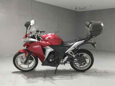 Honda CBR250R 2011