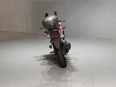 Honda CBR250R 2011