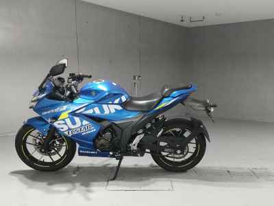 Suzuki Gixxer 250SF