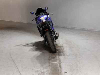 Yamaha YZF-R25