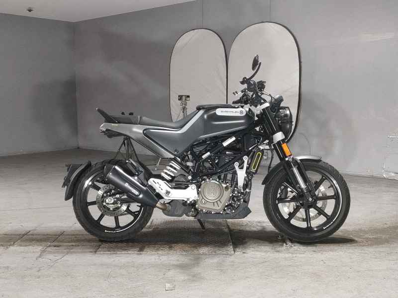Husqvarna Svartpilen 250