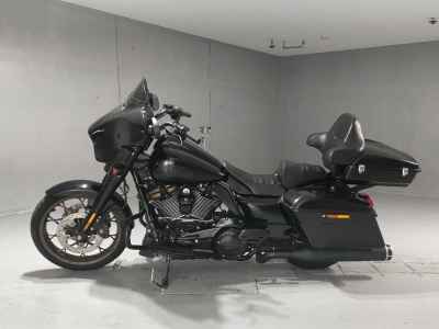Harley-Davidson Street Glide FLHXST1920 2023
