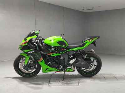 Kawasaki Ninja ZX-6R 2024