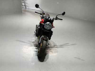Kawasaki Z900RS 2022