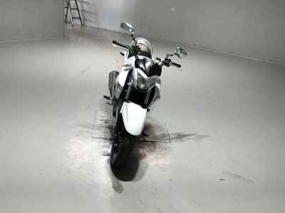 Suzuki GSR250