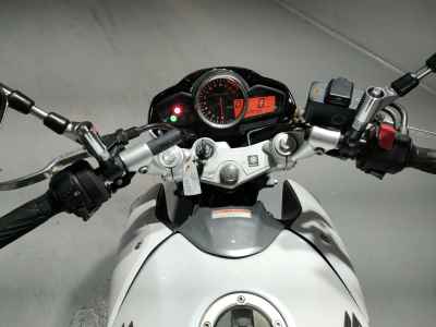 Suzuki GSR250