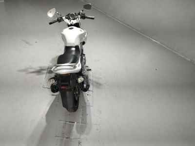 Suzuki GSR250