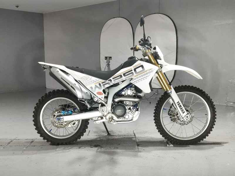 Yamaha WR250R