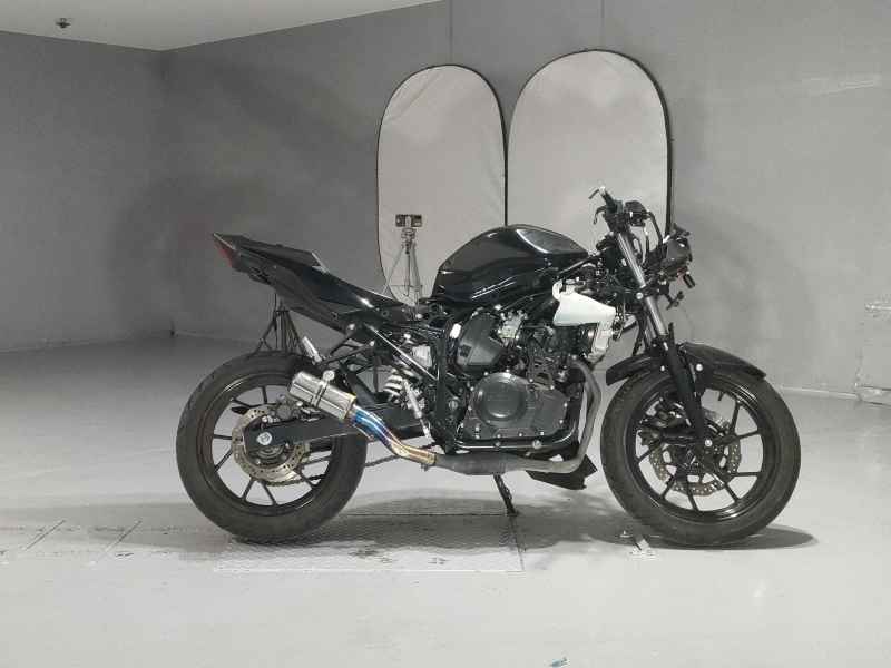 Suzuki GSX250R