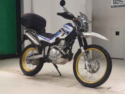 Yamaha XT250 Serow