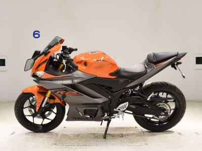 Yamaha YZFR25 2022